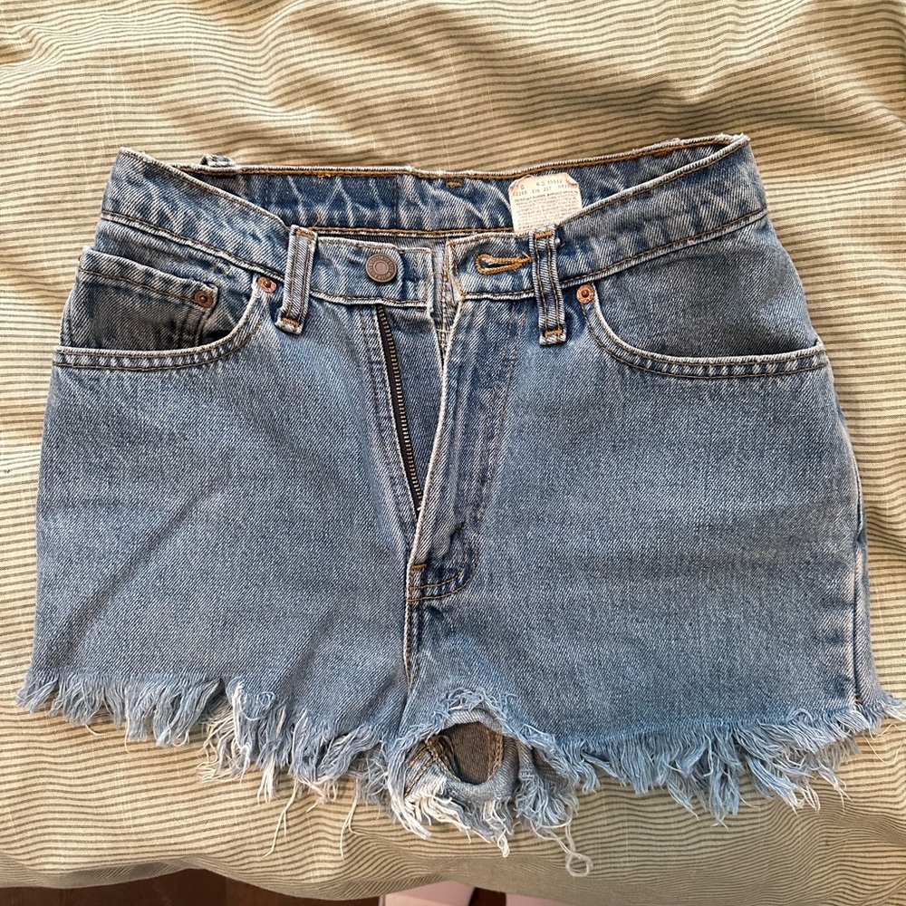 Levi’s Vintage Shorts Size 27
